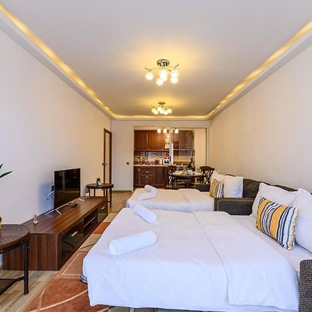 Jad - Comfortable - 3 Rooms Apartments Isaran Coresi Brasov Exterior photo