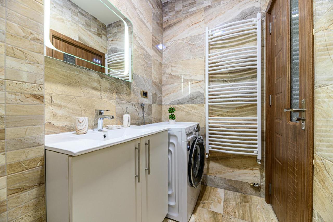 Jad - Comfortable - 3 Rooms Apartments Isaran Coresi Brasov Exterior photo